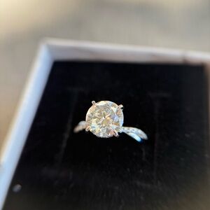 New Certified S925 Sterling Silver solitaire 2ct VVS1 D moissanite/engagement 7